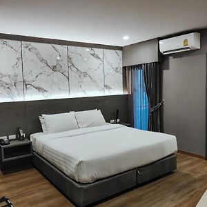 Budget Kamer met een King Size Bed